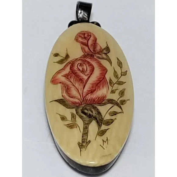 Vintage Hand Painted Miniature Pink Rose on Wooden Oval Pendant - Picture 3 of 7